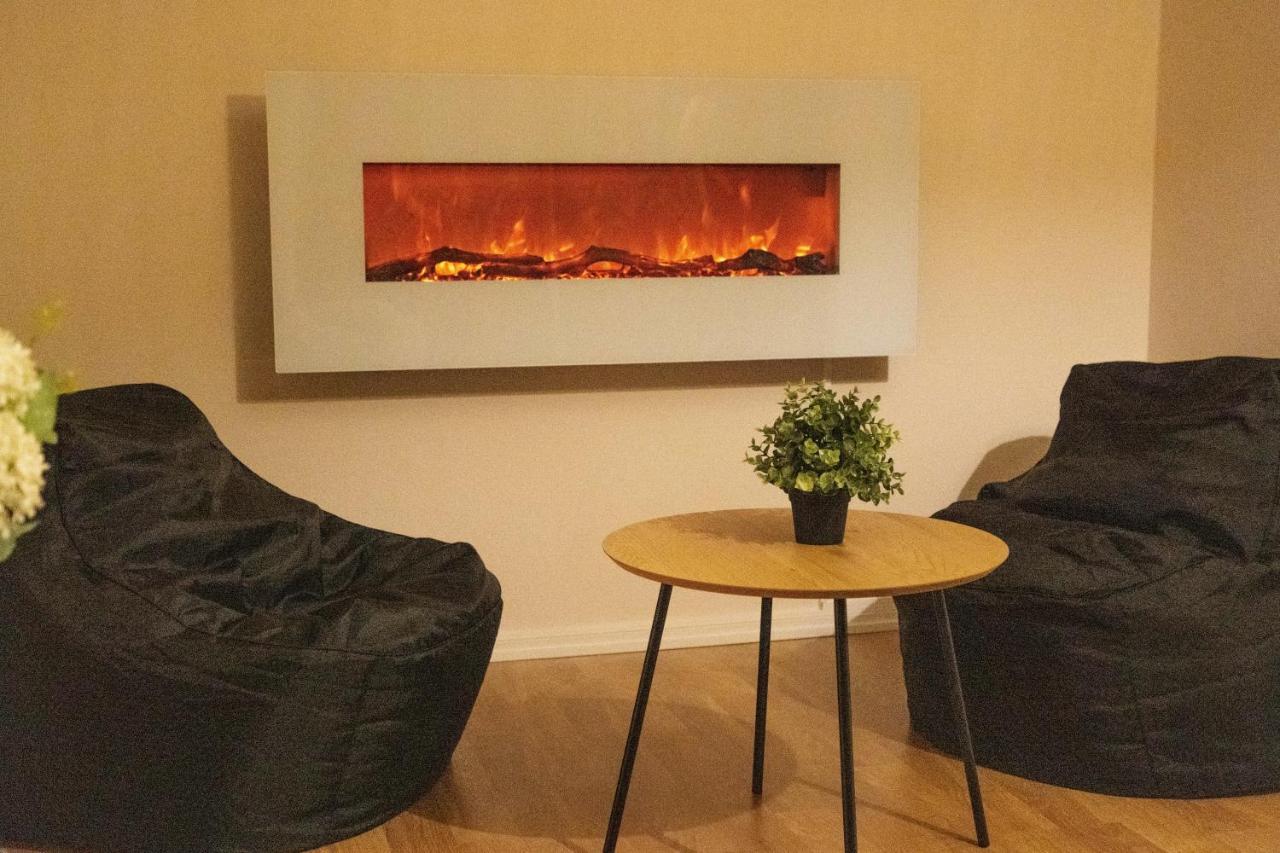 Design Apartment With Lake View, Sauna, Fireplace Rovaniemi Eksteriør billede