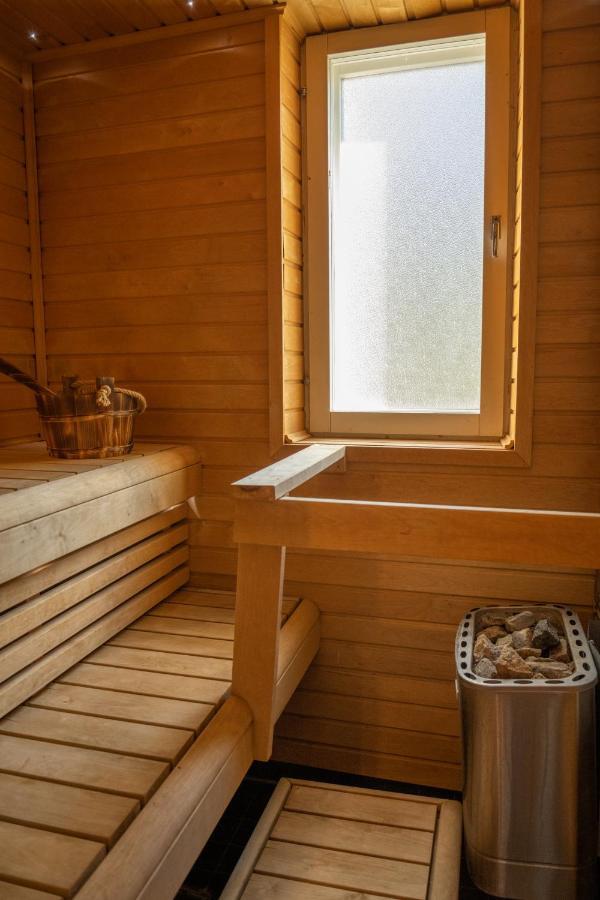 Design Apartment With Lake View, Sauna, Fireplace Rovaniemi Eksteriør billede